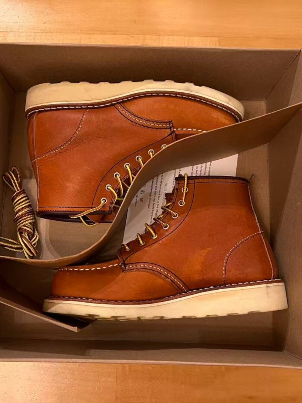 Red Wing Women's Classic Moc Boots 6'' Oro Legacy (Size US6)
